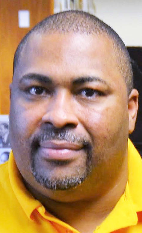 Ivy Center promotes robotics program