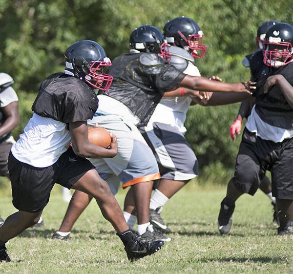 Dollarway heads to Dumas to open 8-4A schedule