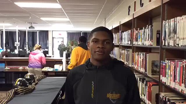 Watson Chapel Wildcat Senior Jonathan Harris Signed A Letter Of Intent 