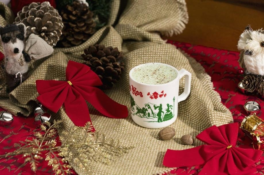 The cheeriest holiday bars around the United States