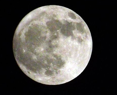 Looking Up: Man in the Moon, for all the ages