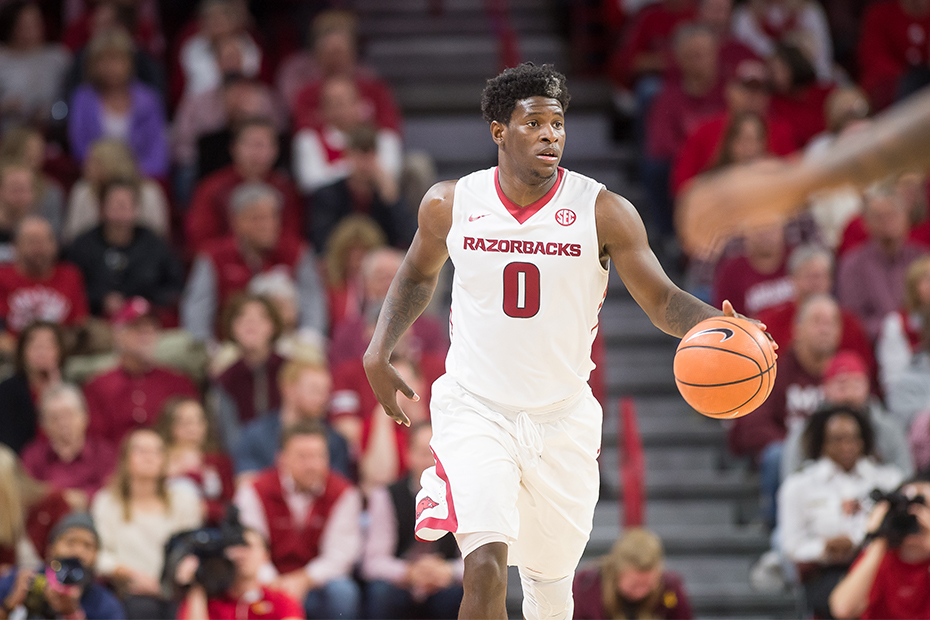 Auburn beats No. 22 Arkansas