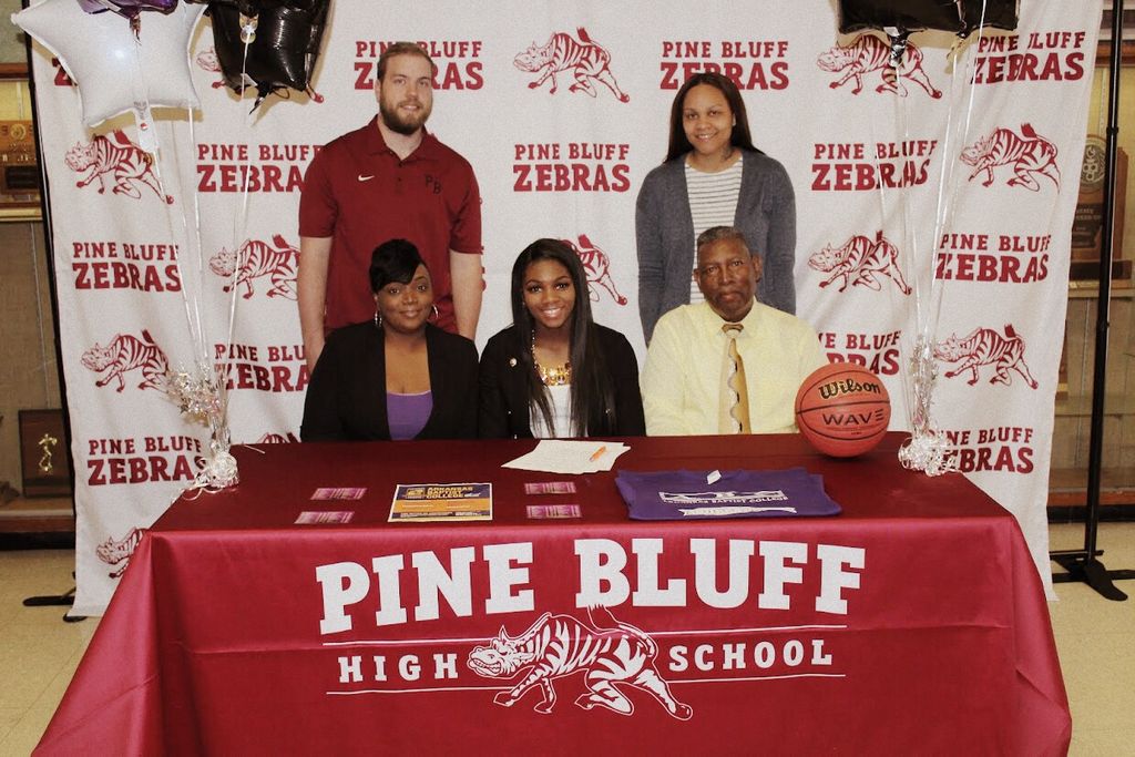 Pine Bluff Fillies senior Kierria Brice signs with ABC