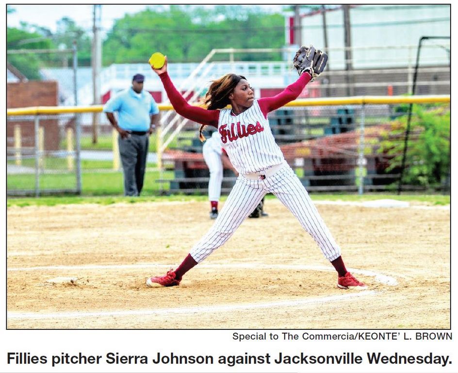 Fillies knock off Titans 15-4 to earn 6A state tourney berth