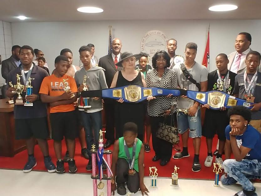 Gloves not guns shows off awards