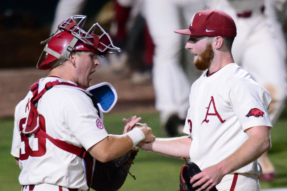 Arkansas locks up Super Regional spot
