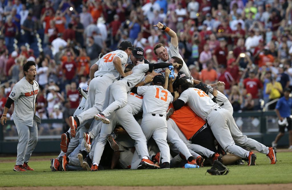 Oregon State wins College World Series, beating Arkansas 5-0