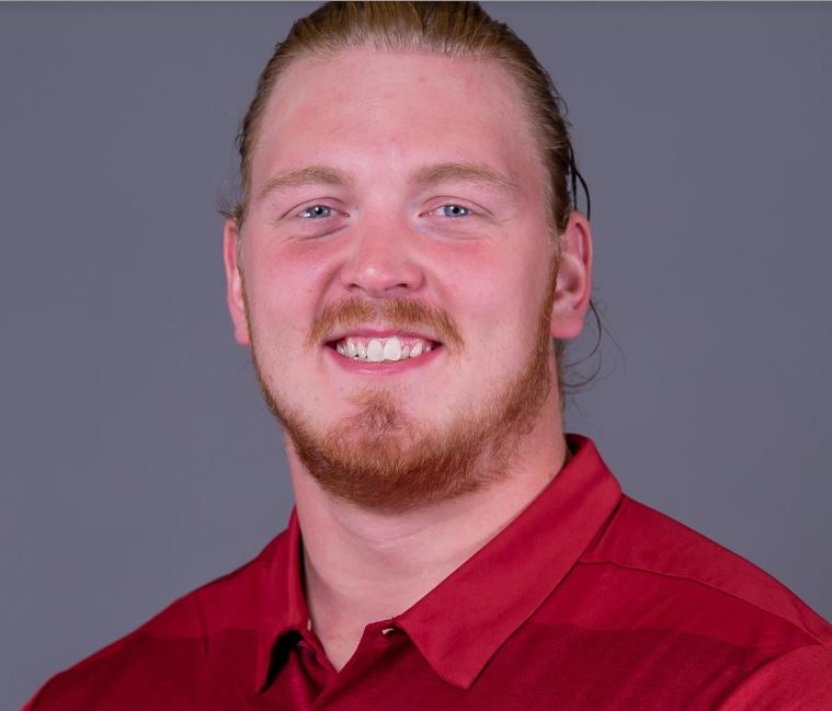 UA Football: With an ailing O-line, Froholdt now ‘center’ of attention