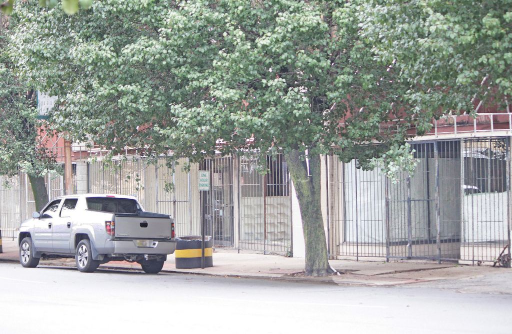 Owner of Main St. structures told he can’t raze them