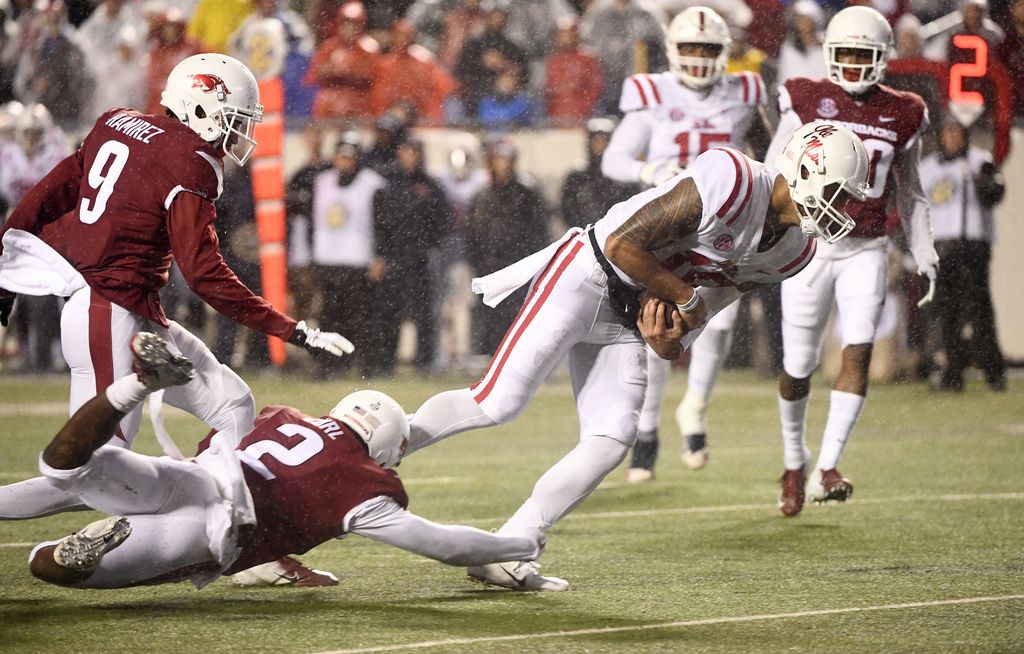 Ta’amu’s 528 yards leads Ole Miss to comeback over Arkansas