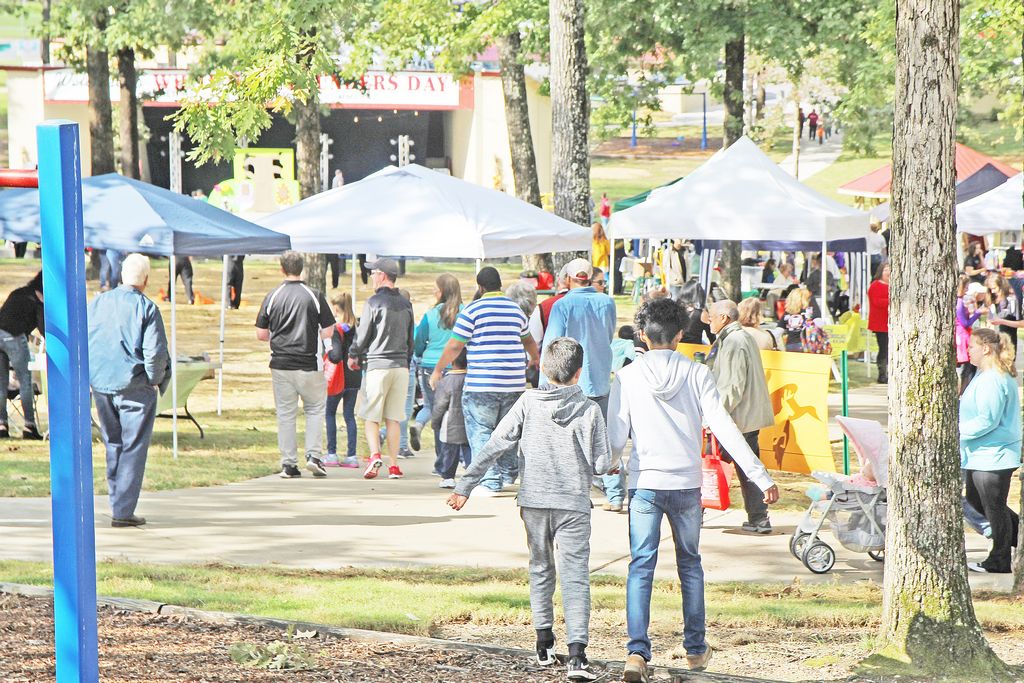 White Hall Founders Day draws big crowd