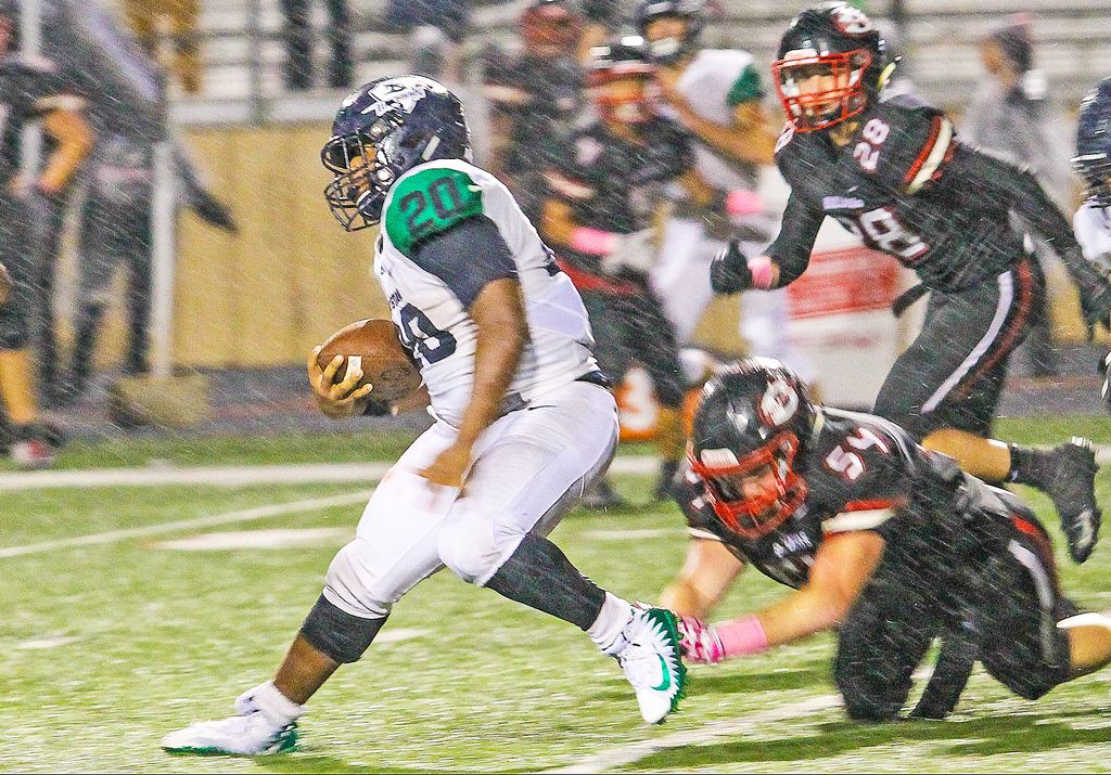 Little Rock Christian posts 49-20 victory over White Hall