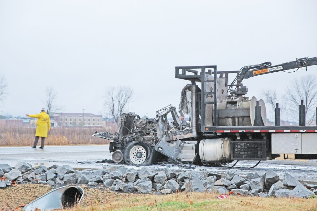 Big rig blaze at Southern Edge Truckstop