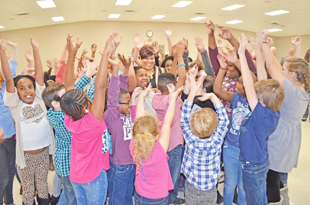 Kingsland educator wins ‘Oscar’ of teaching awards