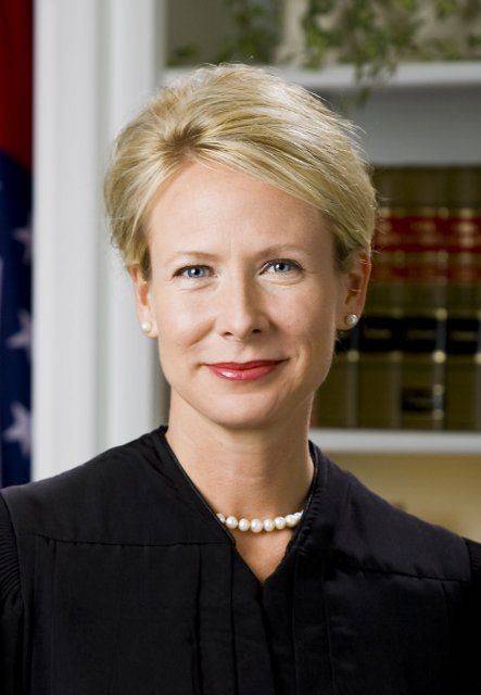 Arkansas Supreme Court justice plans to seek re-election