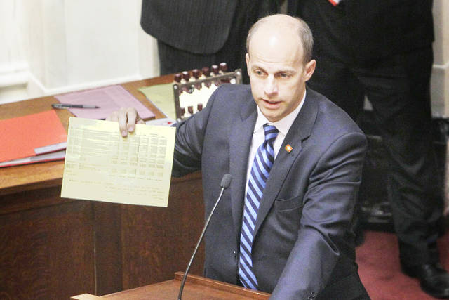 Arkansas senator pleads guilty over pocketing state funds