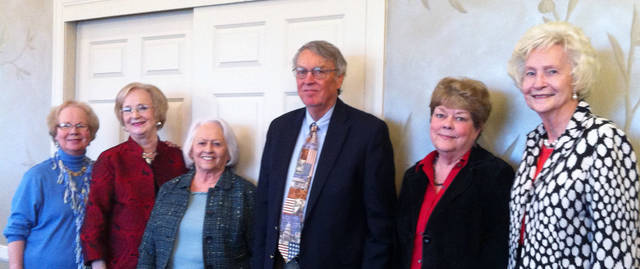McMath makes presentation at Bess Jenkins club