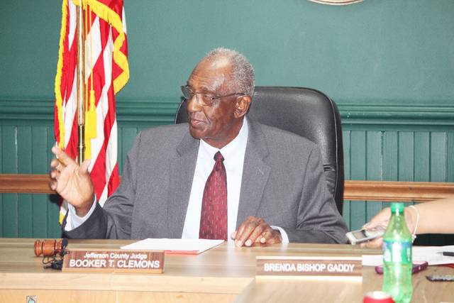Clemons holds first QC meeting as county judge