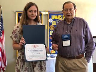 Kiwanis awards scholarship
