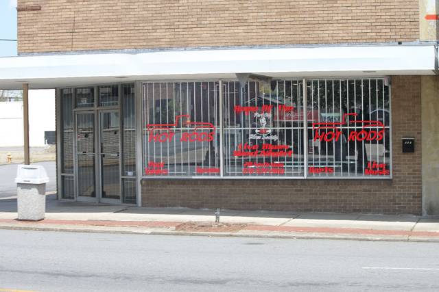 Hot Rods bar opens doors in downtown PB