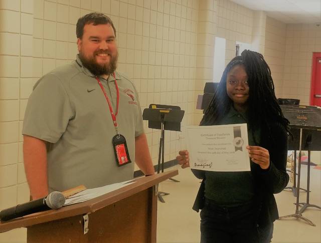 Dollarway recognizes students