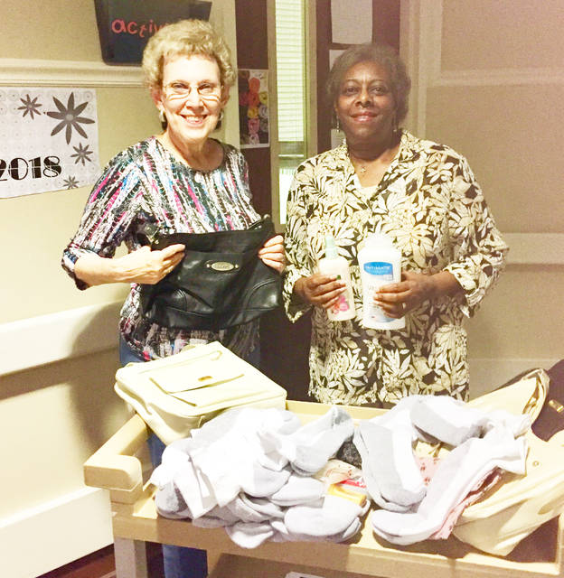 Heart-N-Hands EHC donates bingo prizes to Davis Life Care