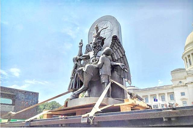 Satanic Temple unveils statue at Arkansas Capitol | Northwest Arkansas ...