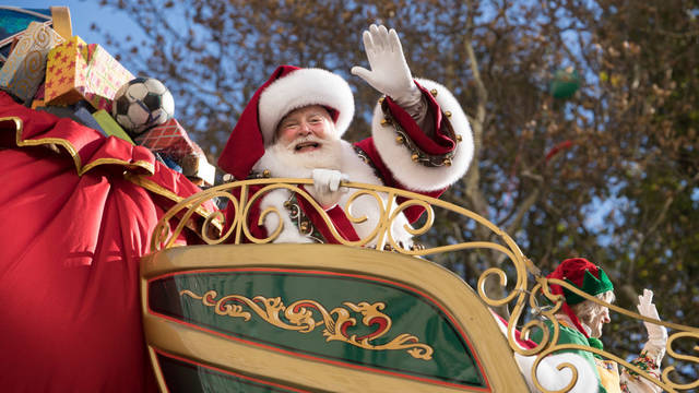 Council approves funds for Christmas festival