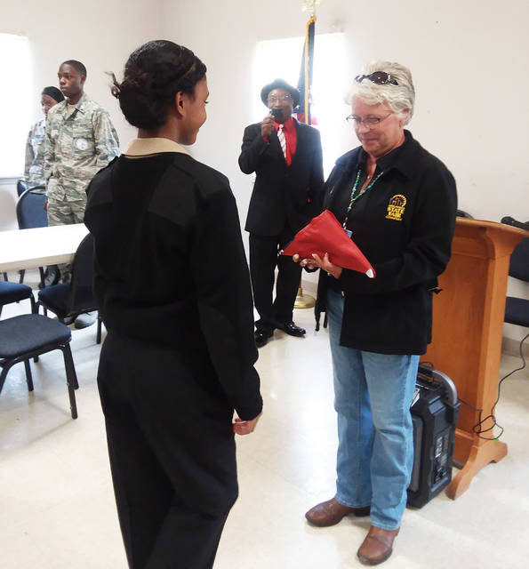 Dollarway students conduct activity at Wabbaseka Memorial