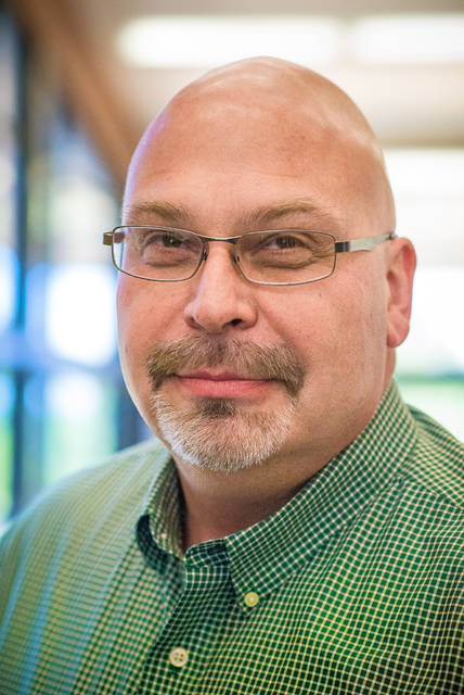 UAM faculty members win award
