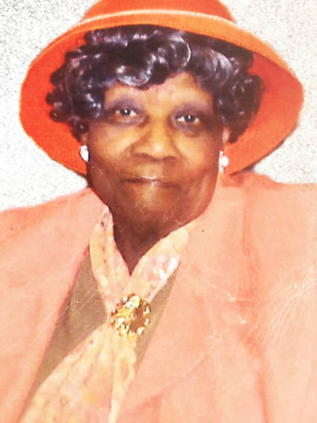 Lillian Jones Fowler celebrates her 100th birthday