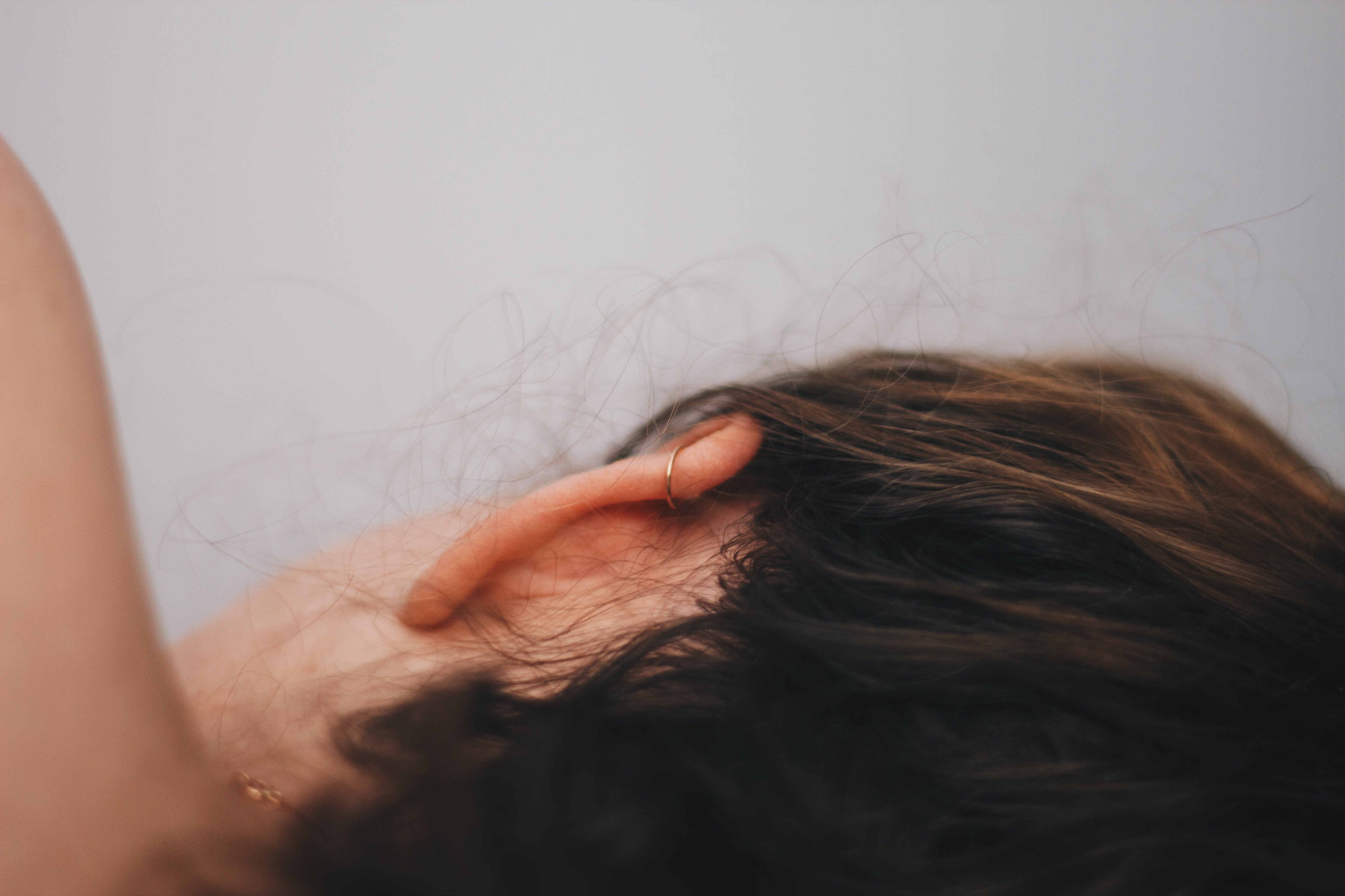 Woman with rare medical condition can’t hear men’s voices