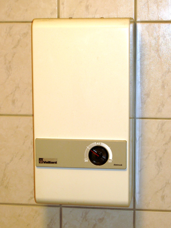 Networx: Pros and cons of tankless water heaters