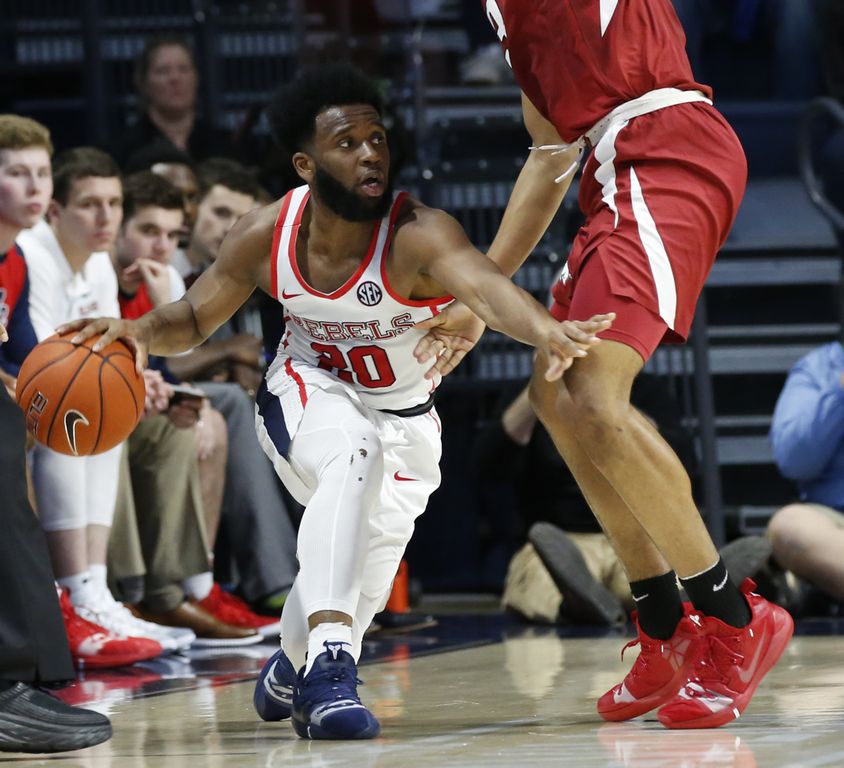 No. 18 Mississippi rolls to 84-67 win over Arkansas