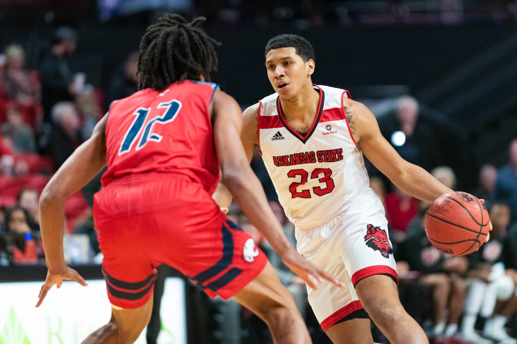 UT Arlington bests ASU Redwolves