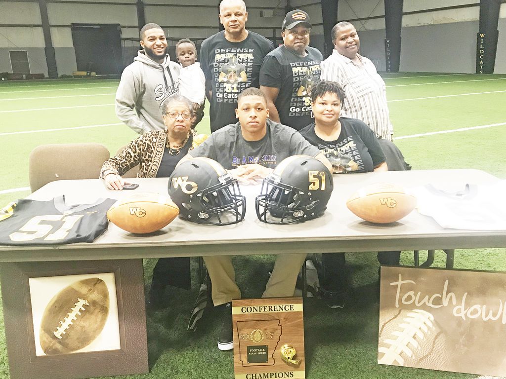 Watson Chapel’s Neal signs with SAU Wednesday