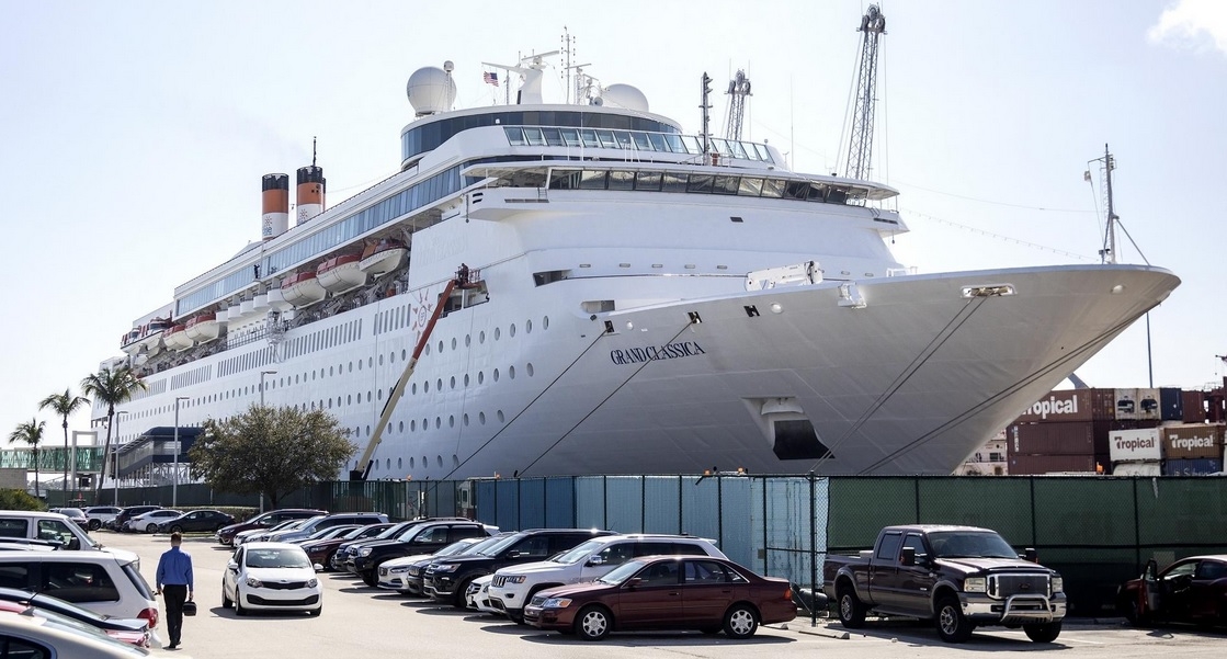 ‘Total travesty’ as cruise ship turned away from Cuba