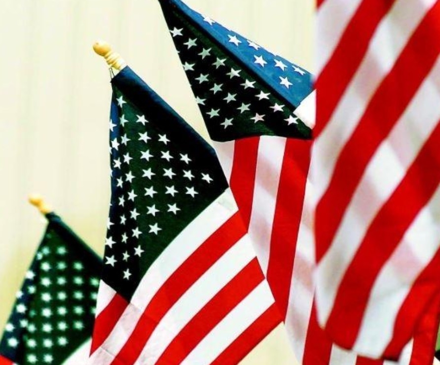Fla. 11-year-old arrested after refusing to stand for Pledge of Allegiance