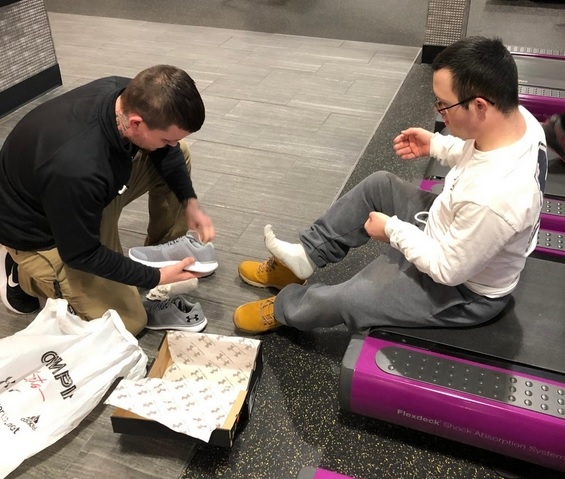 No shoes? No problem. Gym manager’s act of kindness goes viral