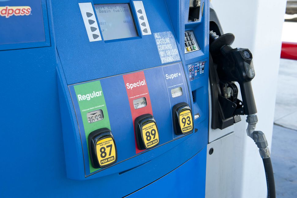 House panel advances highway funding proposal