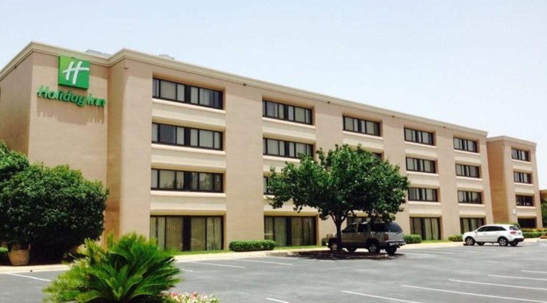 Nursing home? No way! Man plans to spend his retirement living at Holiday Inn