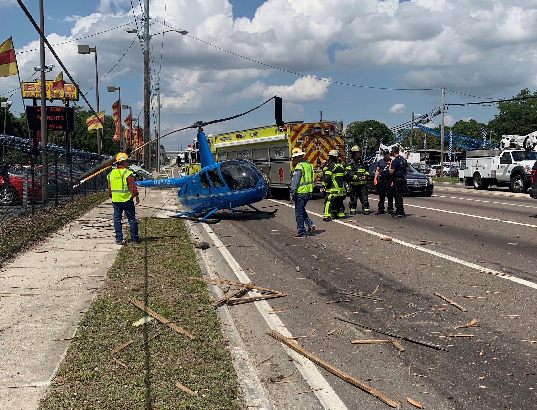 Florida man dies after being hit by helicopter blades