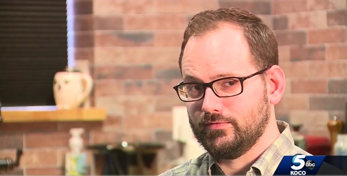 Oklahoma man, 28, suffers stroke after popping his neck