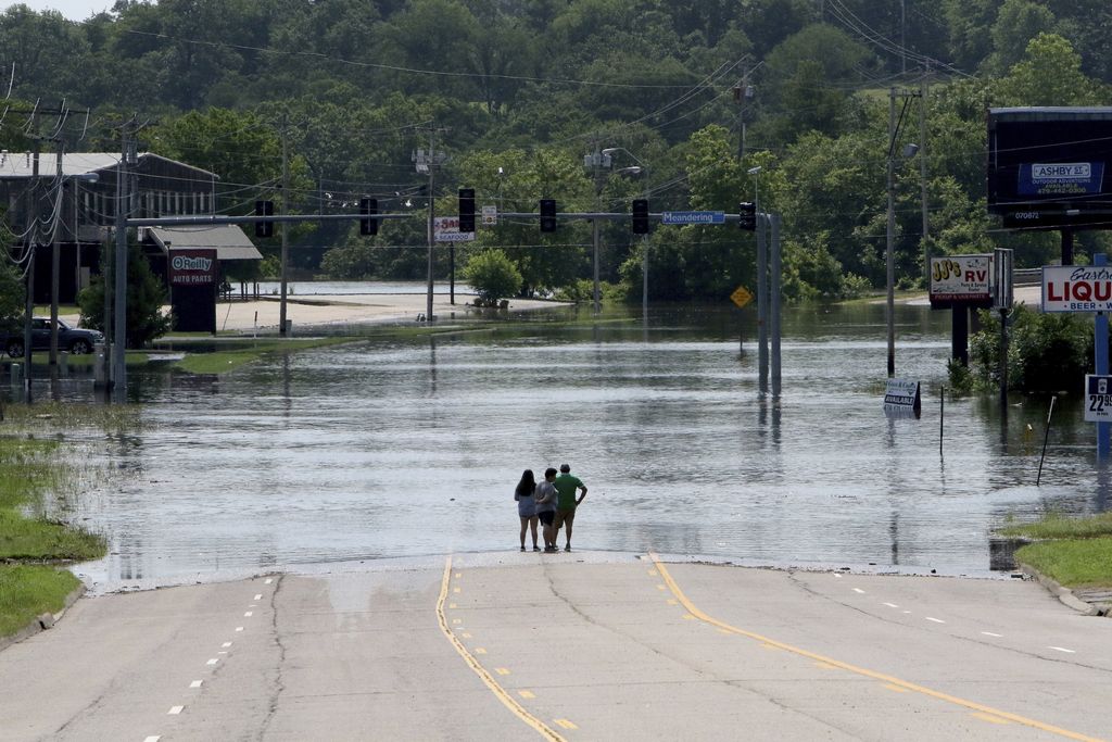 Arkansas River flooding accepting wide swath of state