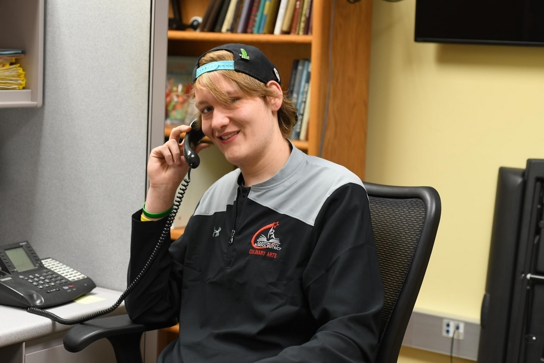 Ohio student lost 115 pounds walking to school; the nation noticed