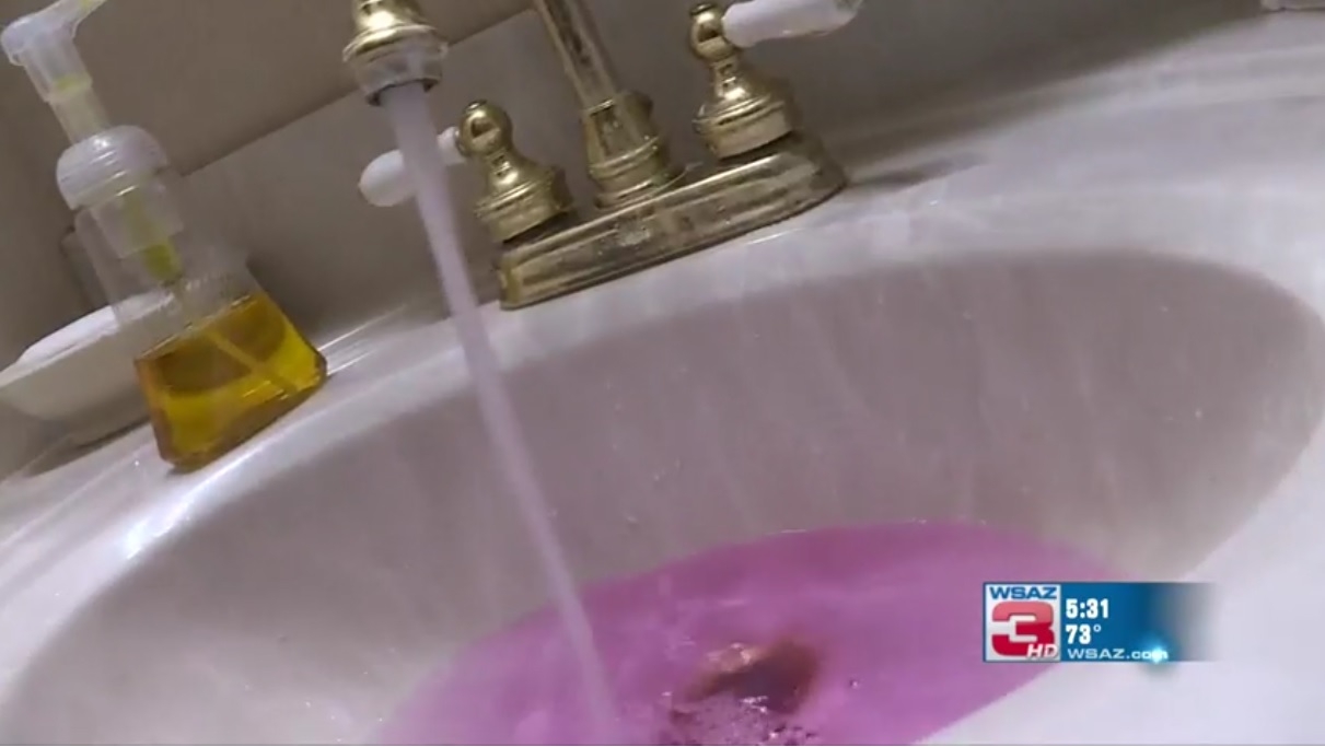 Ohio town’s tap water turns pink