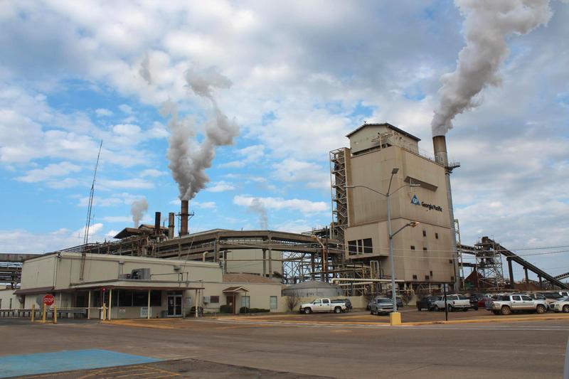 More than 650 workers at Arkansas mills to lose jobs