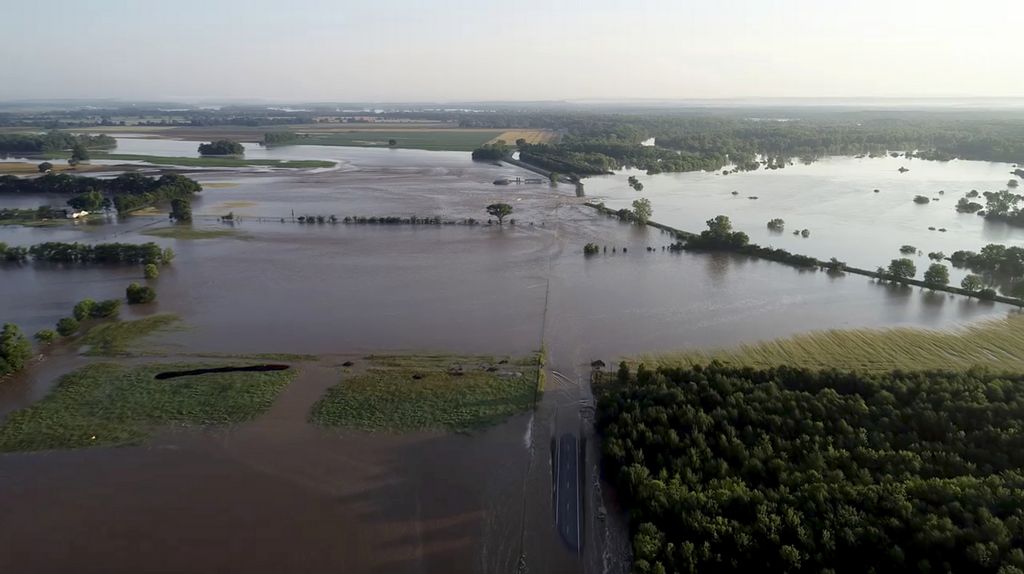Flooding situation dire at Dardanelle