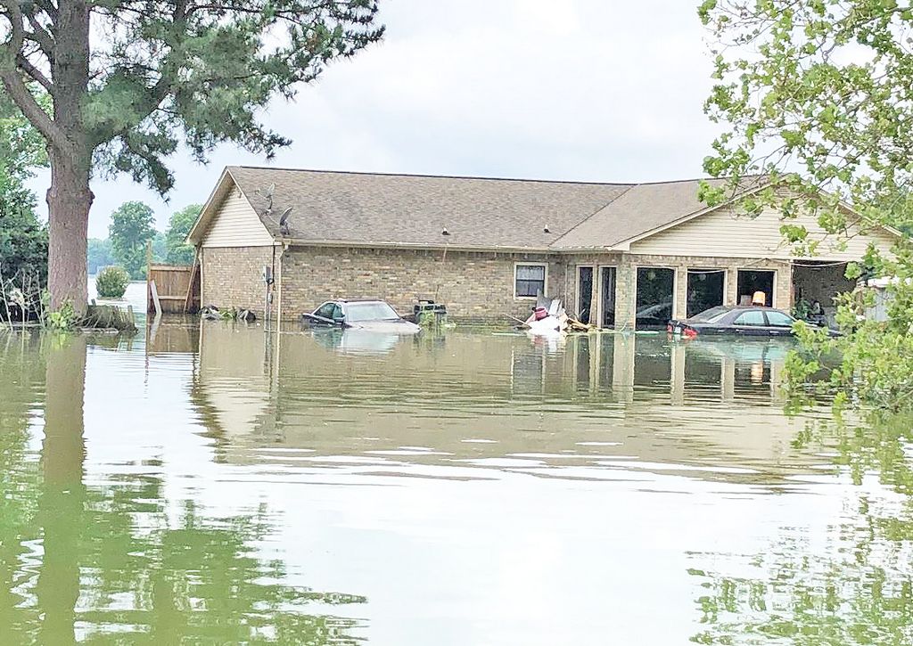 Arkansas River still unsafe as levels drop