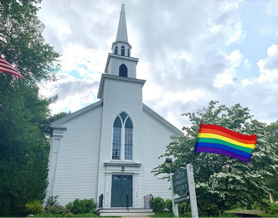 Lesbian, gay and bisexual high-schoolers more likely to be bullied, consider suicide